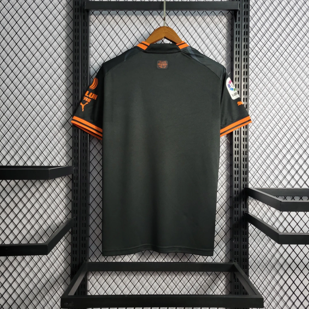22/23 Valencia Away — foto 9