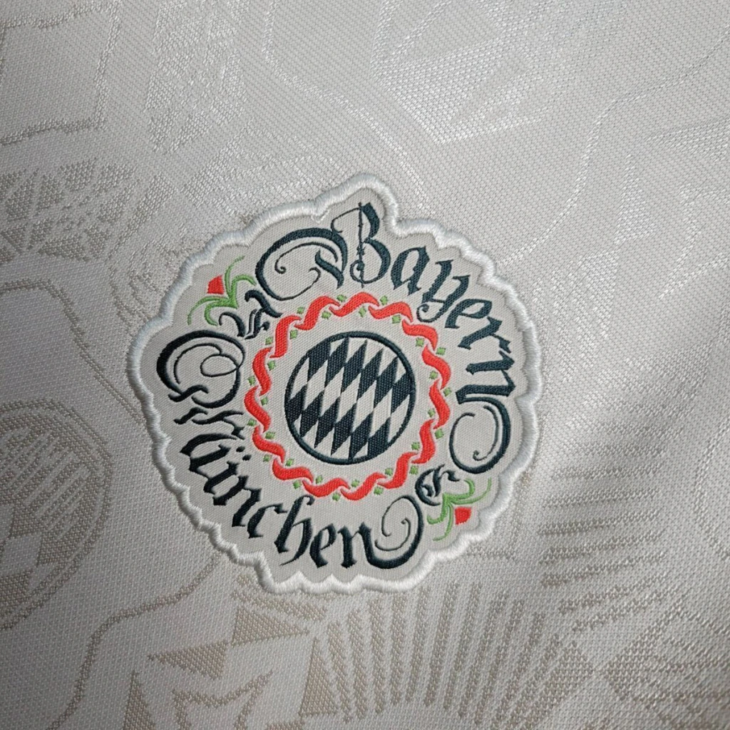 25/26 Bayern Munich Oktoberfest Special Jersey — foto 3
