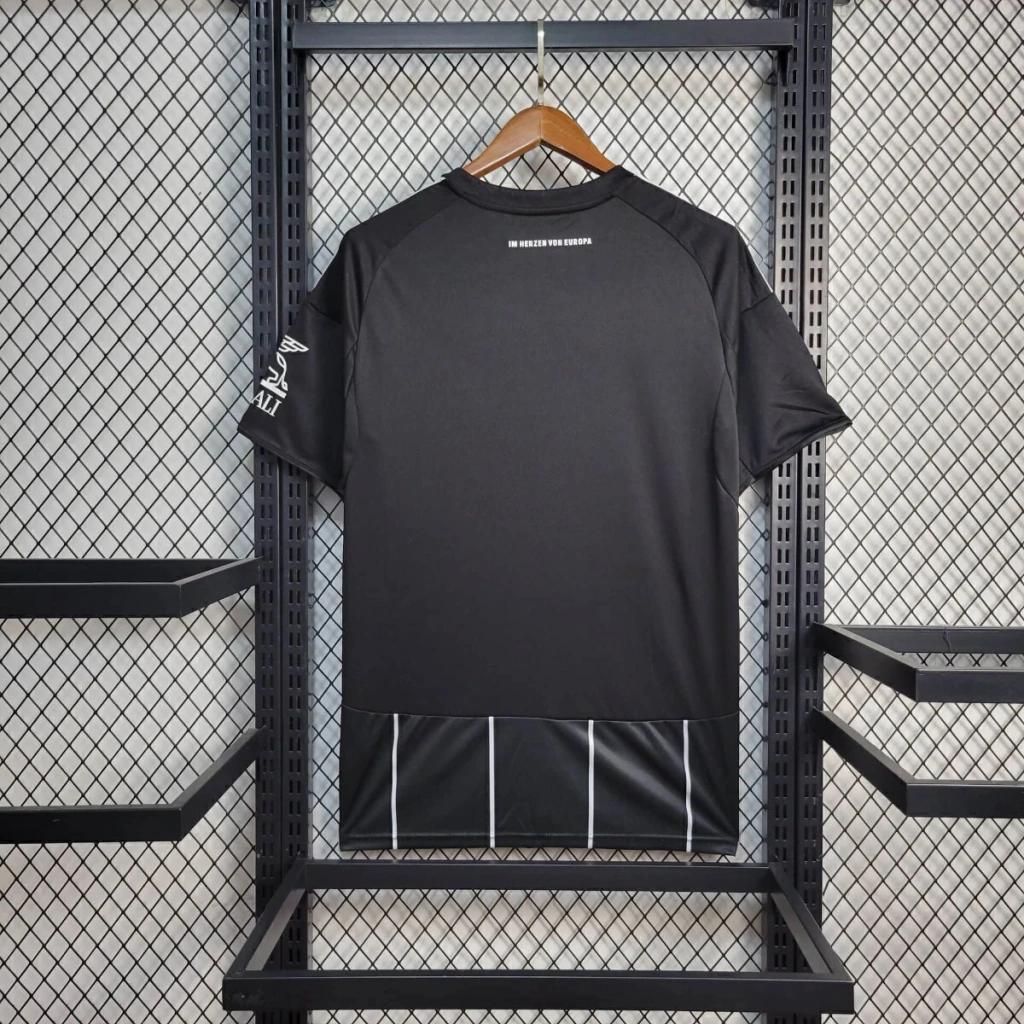 25/26 Eintracht Frankfurt Champions League Jersey — foto 7