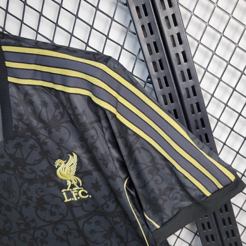 25/26 Liverpool Special Edition Black Jersey — foto 5