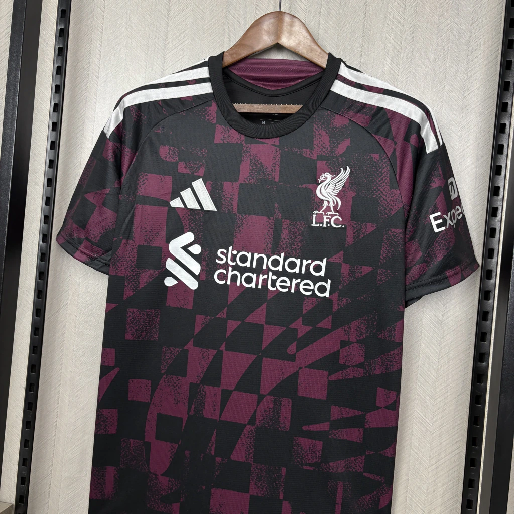 26/27 Liverpool Third Jersey — foto 7