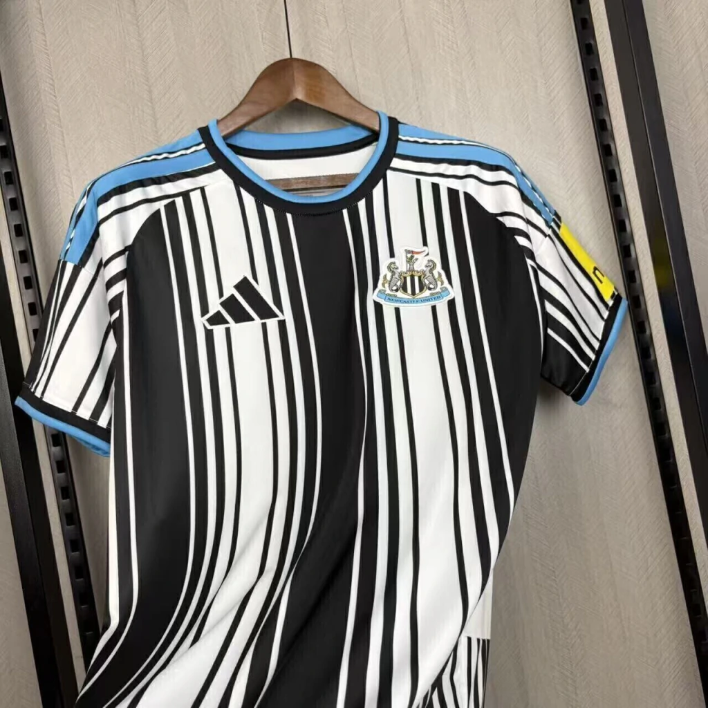26/27 Newcastle United Home Jersey — foto 7