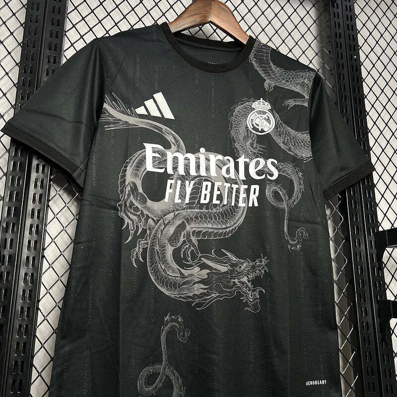 24/25 Real Madrid Black Special Edition Jersey — foto 3
