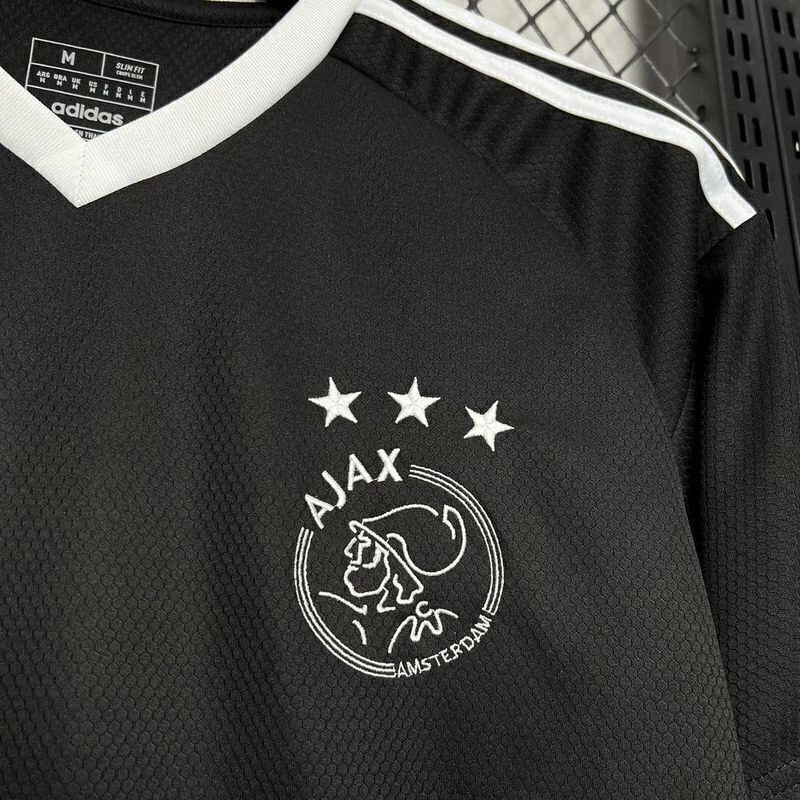 24/25 Ajax Black Jersey — foto 3