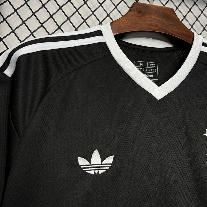 24/25 Ajax Black Jersey — foto 4