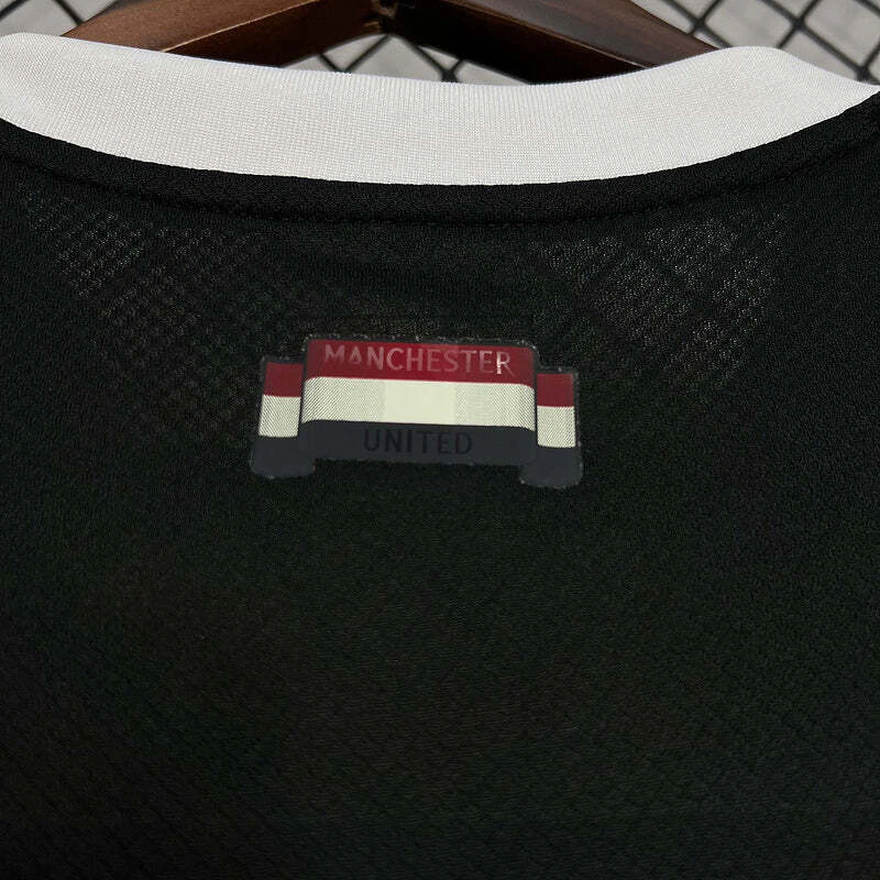 24/25 Manchester United Goalkeeper Jersey — foto 3