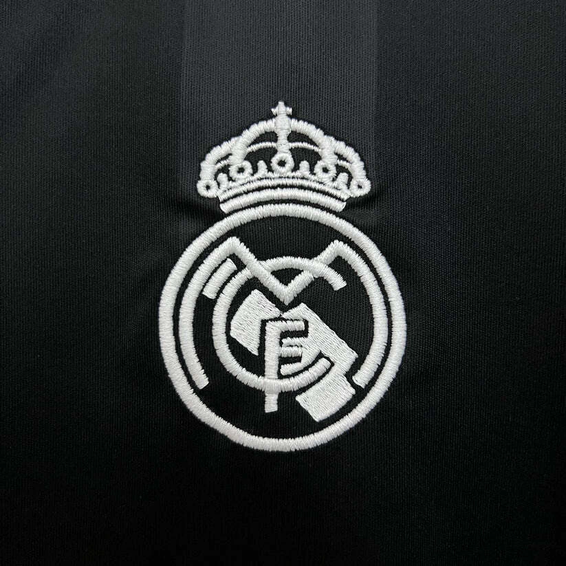 25/26 Real Madrid Black Special Edition Jersey — foto 5
